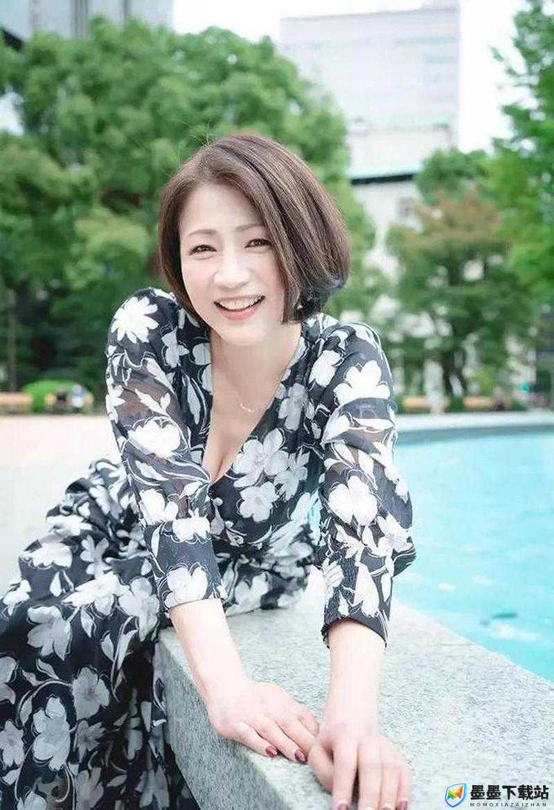 友田真希 A 级片：日本成人影片界的璀璨之星